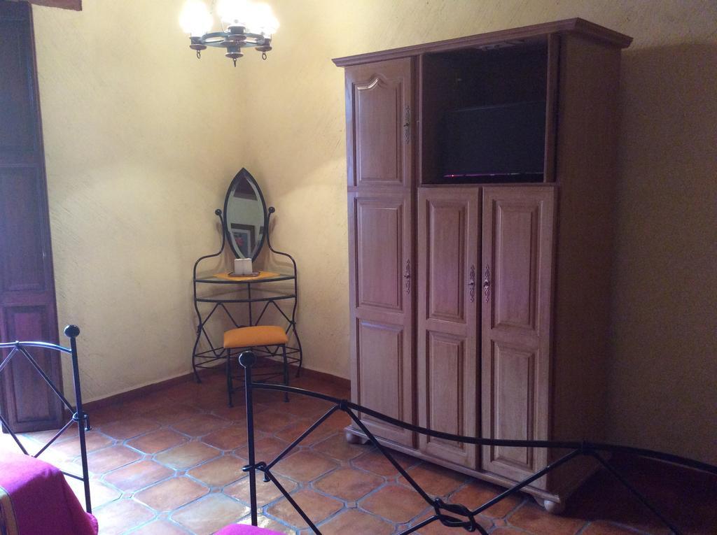 Hotel Antiguo Vapor Categoria Especial Γκουαναχουάτο Εξωτερικό φωτογραφία